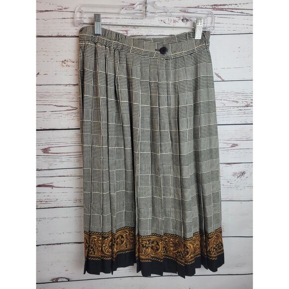 Vintage Sandra Ow-Wing N.R. 1 Tan Gold Plaid Pleated Casual Skirt Women's Size 8 - Picture 8 of 10